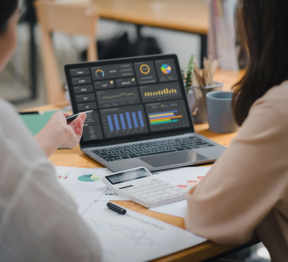 CRM analytics solution development