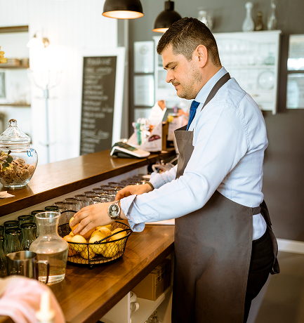 cafe and bar operators